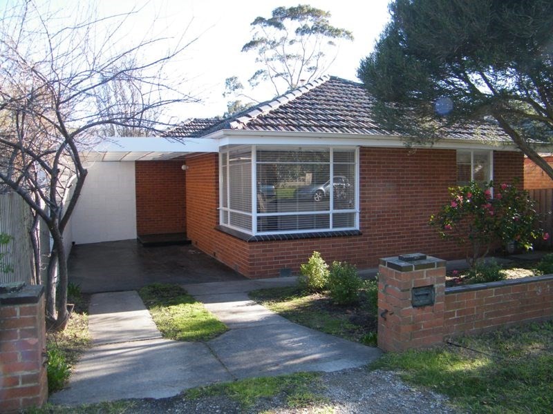 12 Sutton Street, Mornington VIC 3931