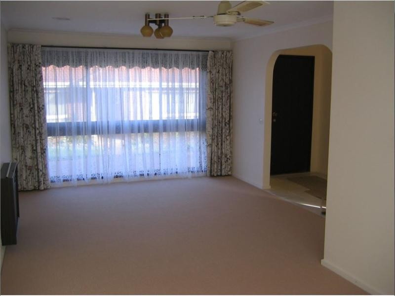 1/87 Barkly Street, Mornington VIC 3931