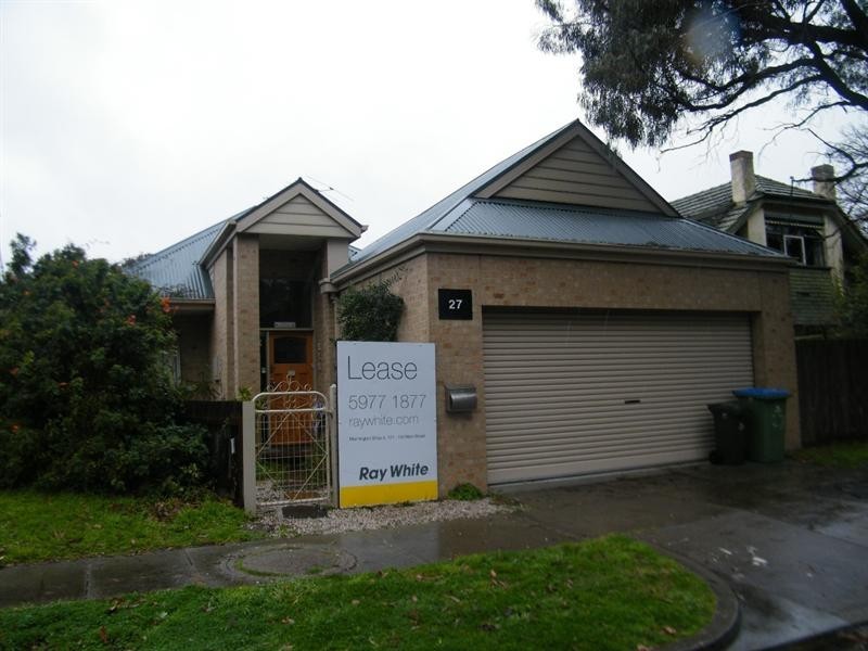 1/27 Empire Street, Mornington VIC 3931