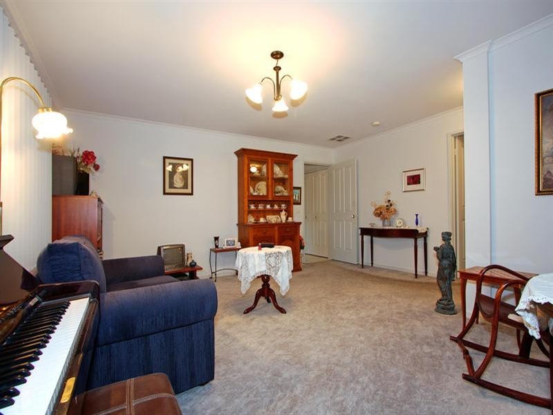 1 Maggie Mews, Safety Beach VIC 3936