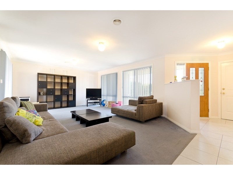 26 Samantha Drive, Mornington VIC 3931