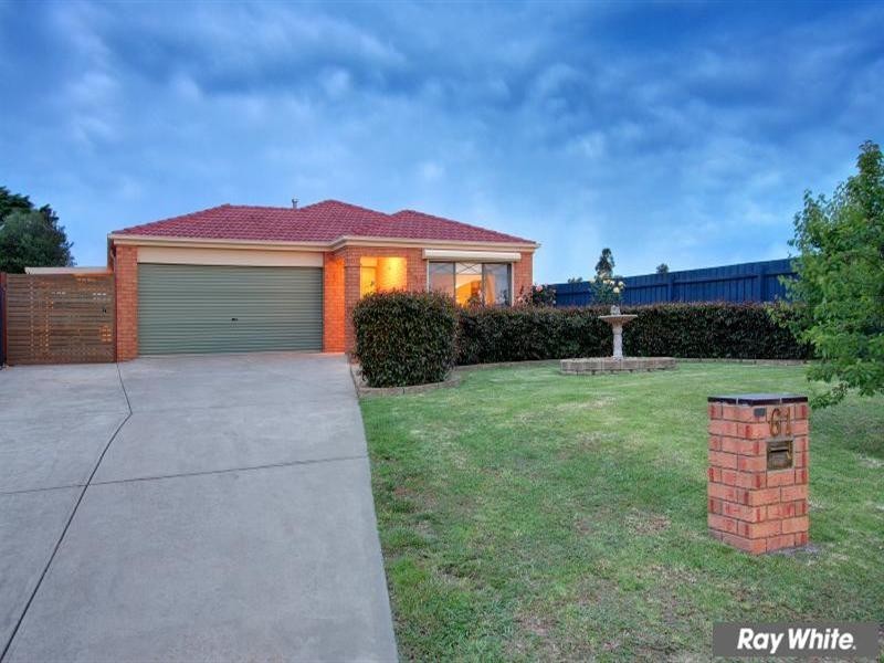 61 St Mitchell Circuit, Mornington VIC 3931