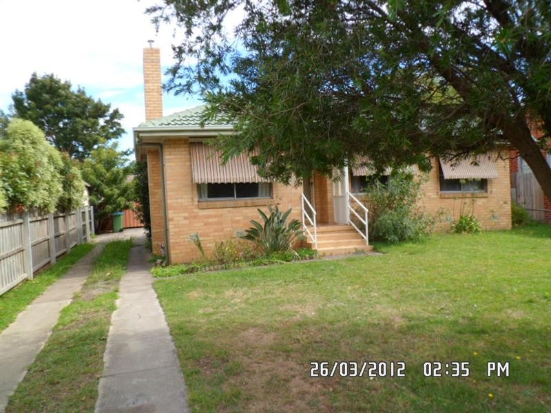 33 Strachans Road, Mornington VIC 3931