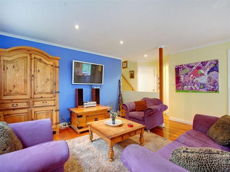 34 Glamorgan Cresent, Mount Martha VIC 3934