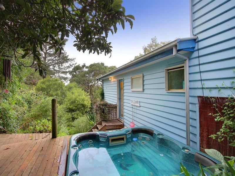 34 Glamorgan Cresent, Mount Martha VIC 3934