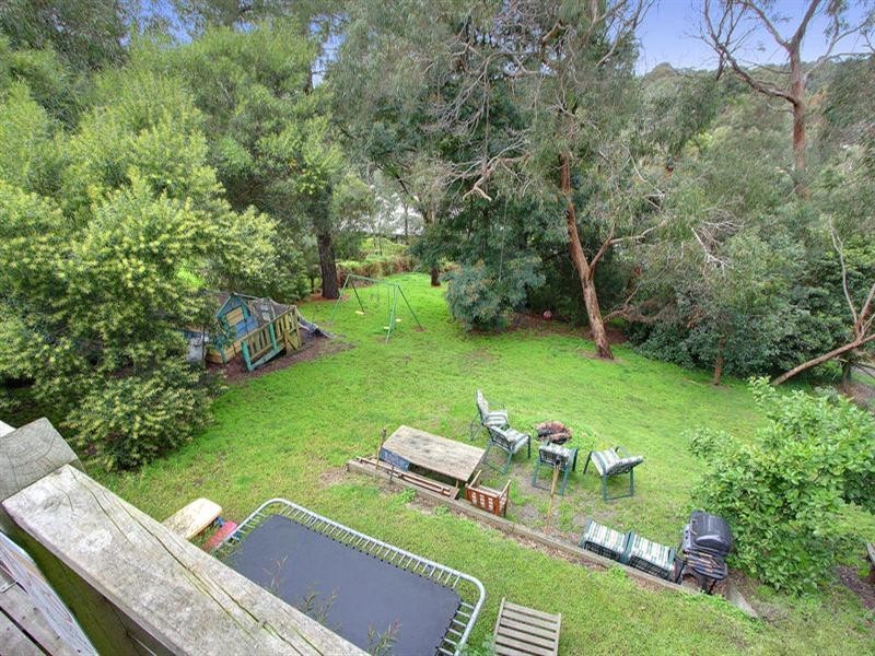 34 Glamorgan Cresent, Mount Martha VIC 3934