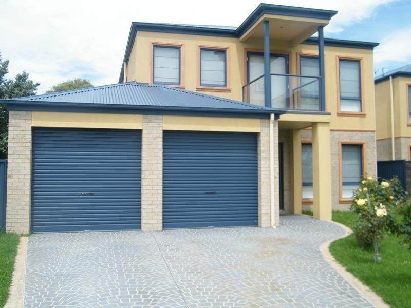 64 Prince Street, Mornington VIC 3931