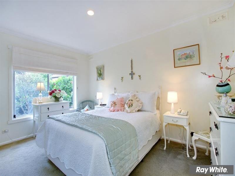 28 Ruth Road, Mornington VIC 3931