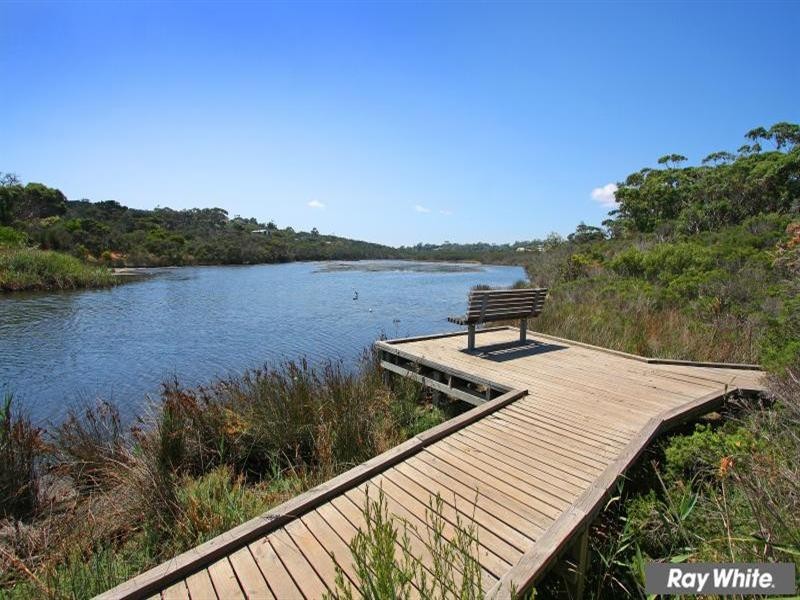 72 Kilburn Grove, Mount Martha VIC 3934