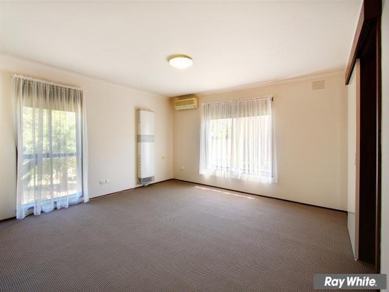 1/2 Hunter Street, Mornington VIC 3931