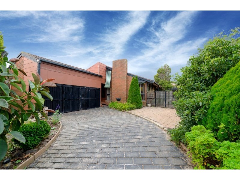 18 Pamela Place, Mornington VIC 3931