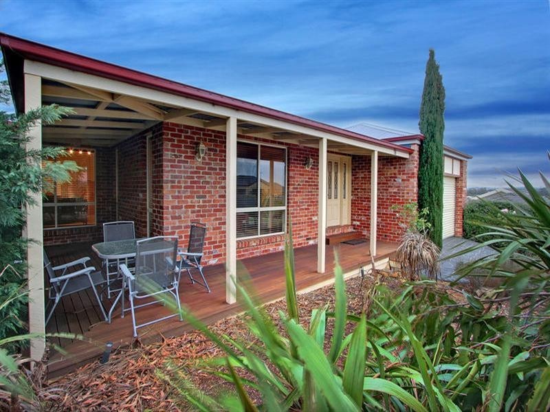 18 Eskdale Court, Mornington VIC 3931