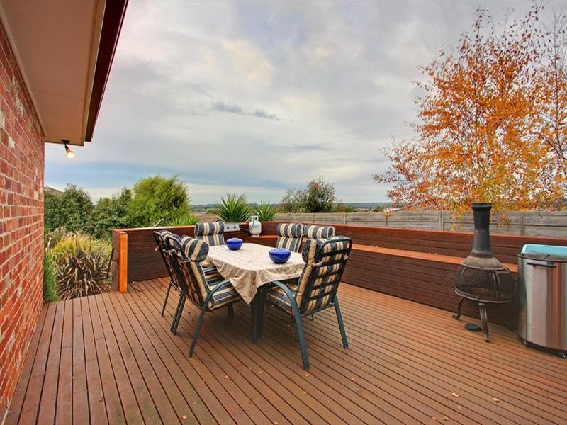 18 Eskdale Court, Mornington VIC 3931