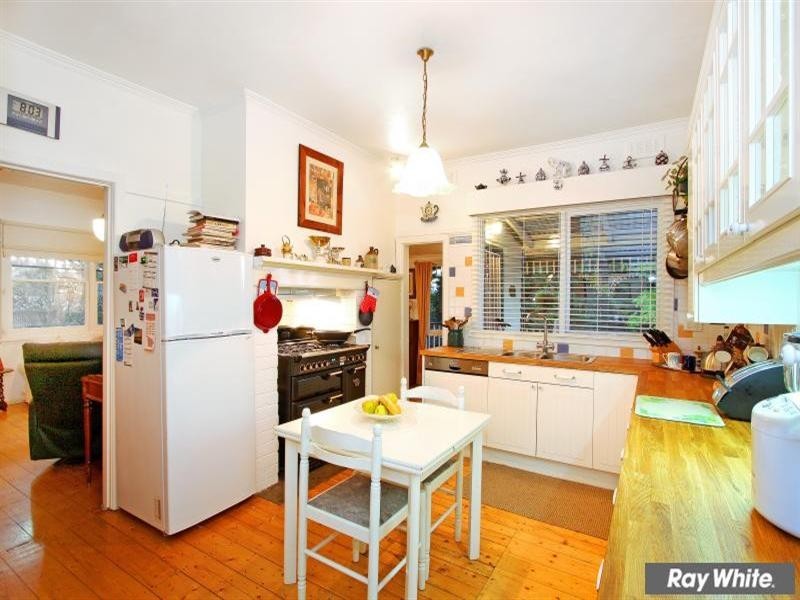 1 Bayview Road, Mornington VIC 3931