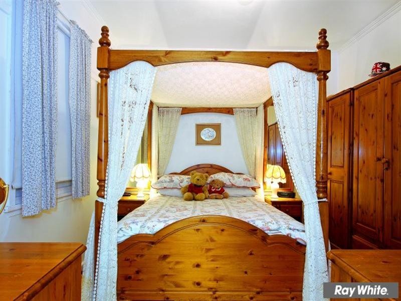 1 Bayview Road, Mornington VIC 3931