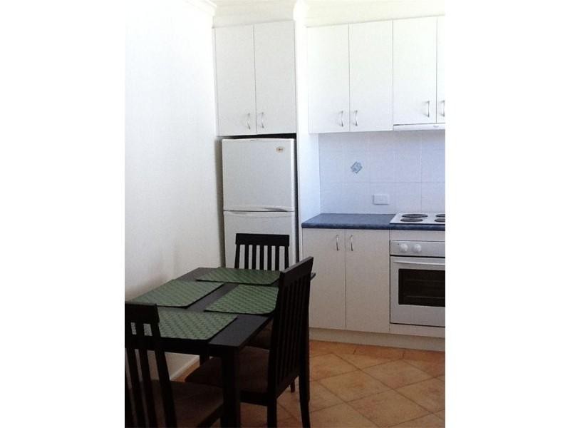 3/324 Main Street, Mornington VIC 3931