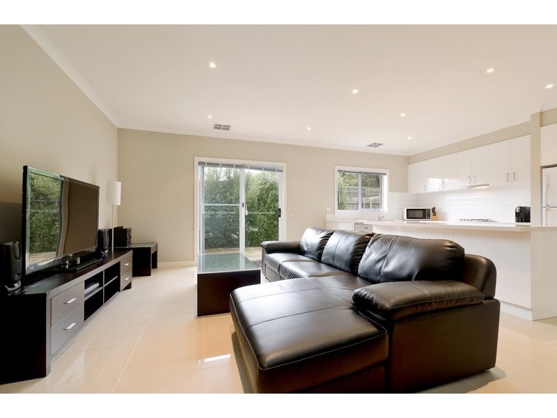 6/290 High Street, Hastings VIC 3915