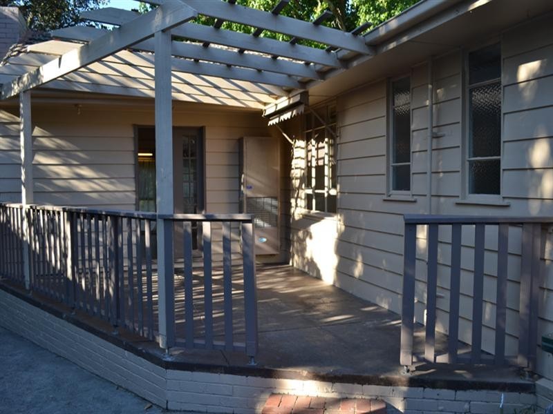 6 Pratt Avenue, Frankston South VIC 3199