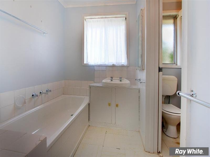 6 Windarra Court, Mornington VIC 3931