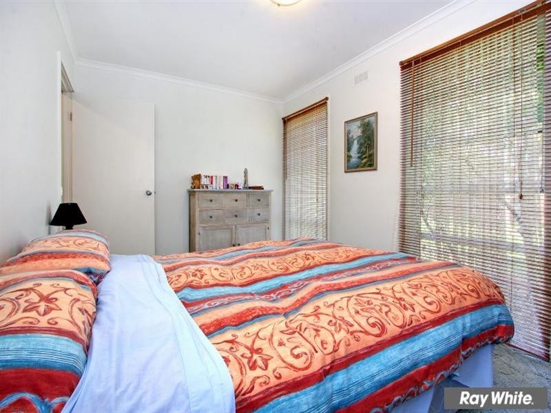 16 Orlanda Court, Mornington VIC 3931