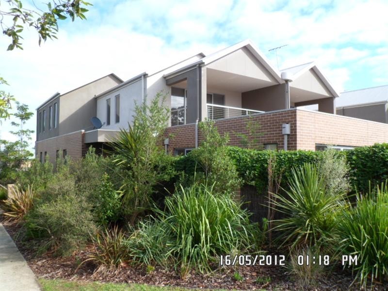 69 Adelaide Street, Mornington VIC 3931