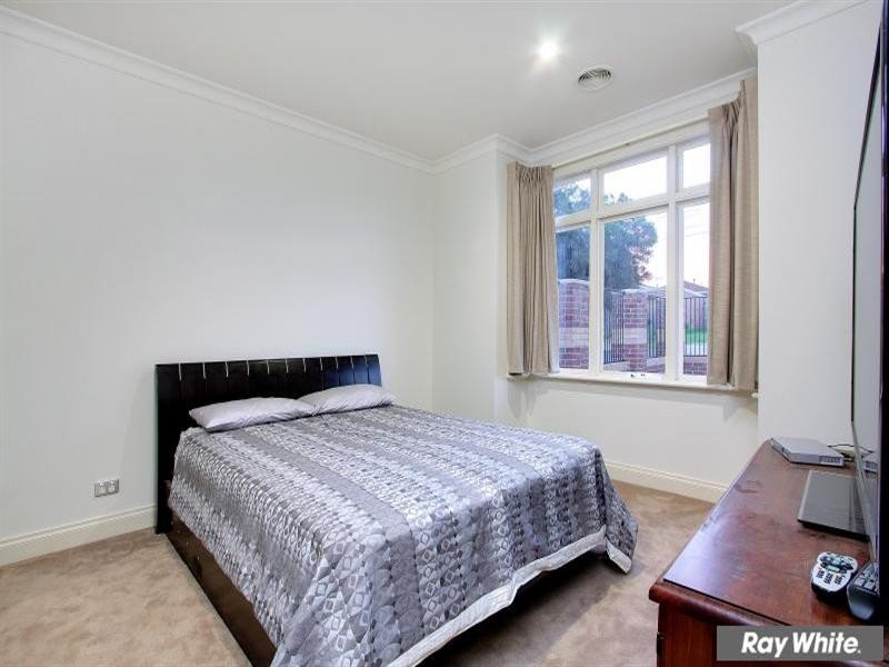 4A Brent Street, Mornington VIC 3931