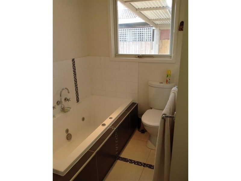 14 Melinga Crescent, Mornington VIC 3931