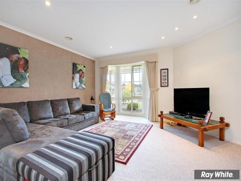 4 Kingston Close, Mornington VIC 3931