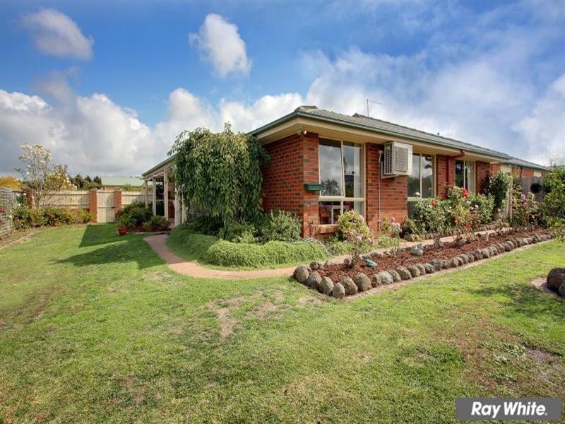 4 Kingston Close, Mornington VIC 3931