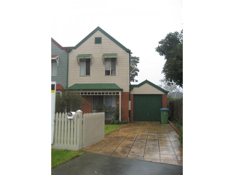 8 Mary Court, Mornington VIC 3931