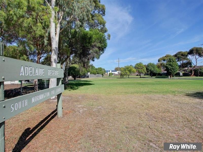 1/27 Neptune Street, Mornington VIC 3931