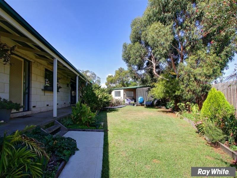 14 Andrew Place, Mornington VIC 3931