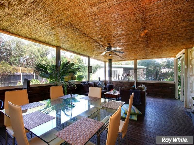 14 Andrew Place, Mornington VIC 3931