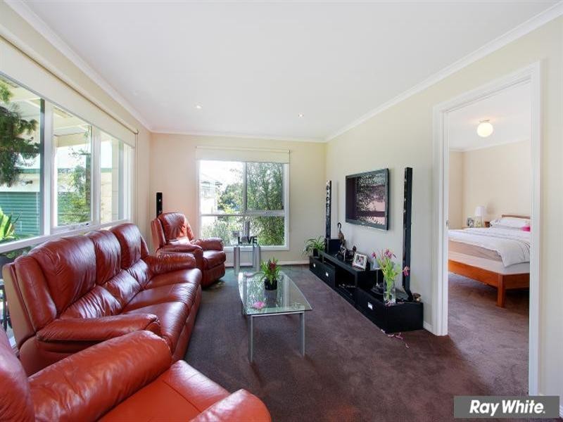 14 Andrew Place, Mornington VIC 3931