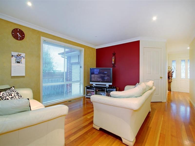 18 Eskdale Court, Mornington VIC 3931