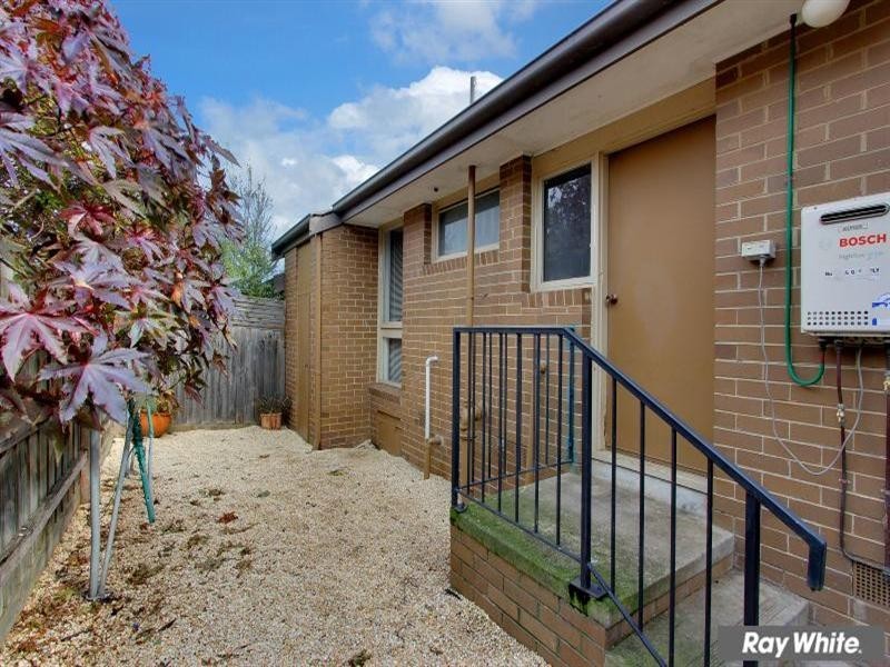 4/18 Lucerne Avenue, Mornington VIC 3931