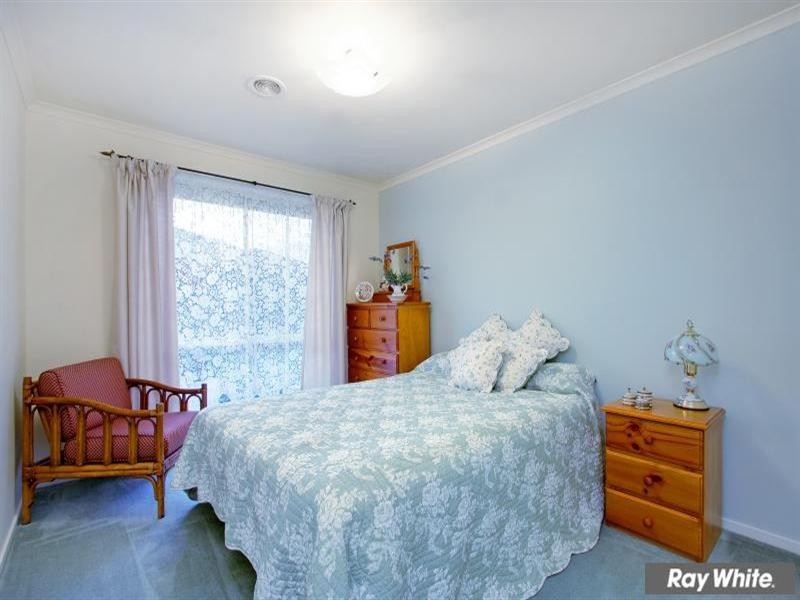 13 Caversham Drive, Mornington VIC 3931
