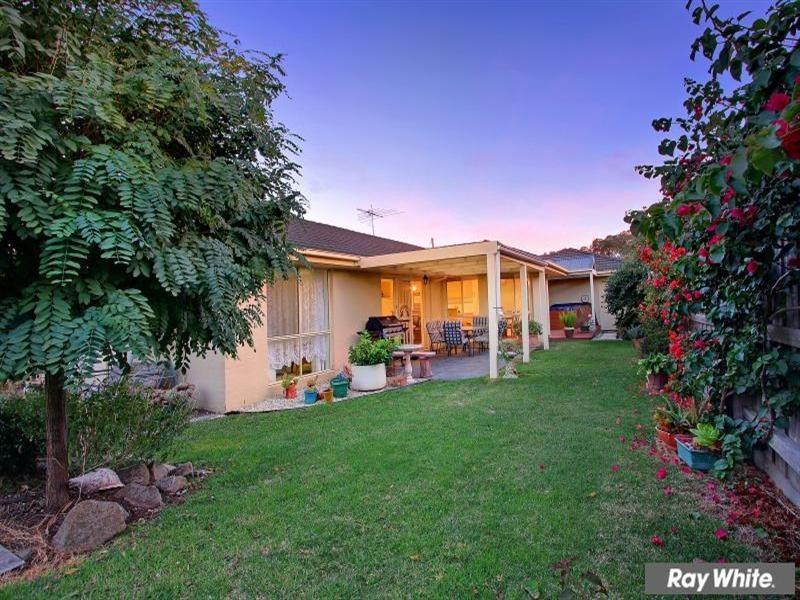 13 Caversham Drive, Mornington VIC 3931