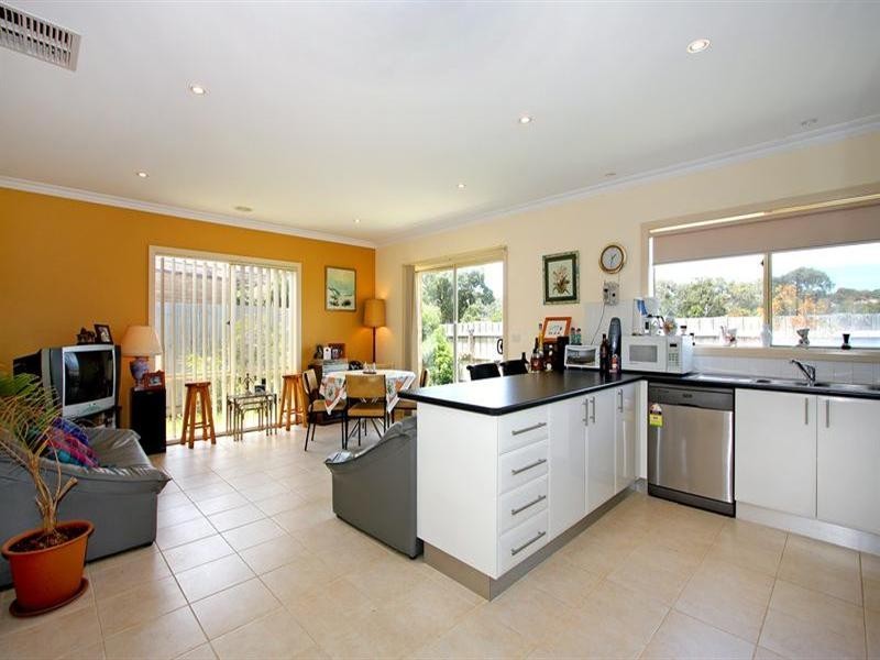 3/30 Adelaide Street, Mornington VIC 3931