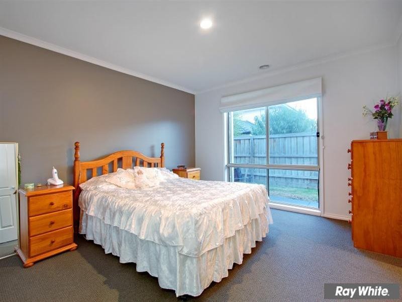 4 Whitsunday Court, Mount Martha VIC 3934