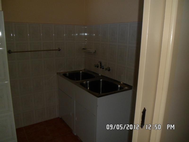 2/11 Barkly Street, Mornington VIC 3931