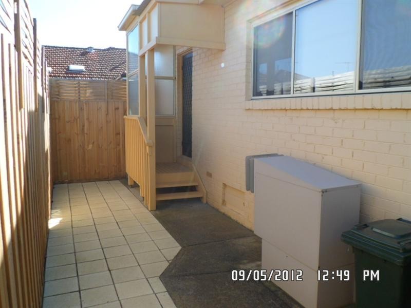 2/11 Barkly Street, Mornington VIC 3931