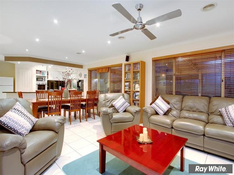 2 Beethoven Court, Mount Martha VIC 3934