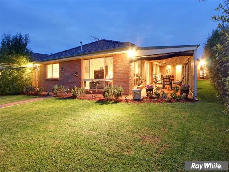2 Beethoven Court, Mount Martha VIC 3934
