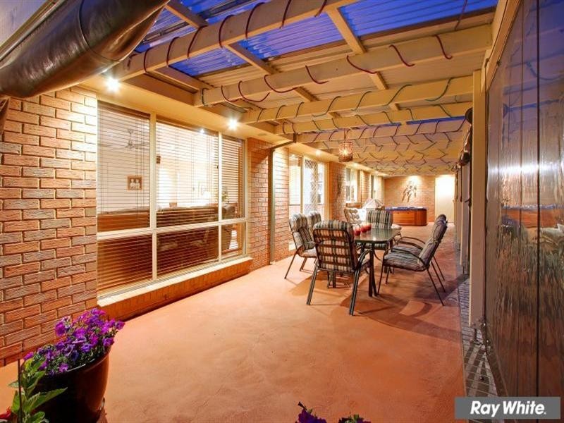 2 Beethoven Court, Mount Martha VIC 3934