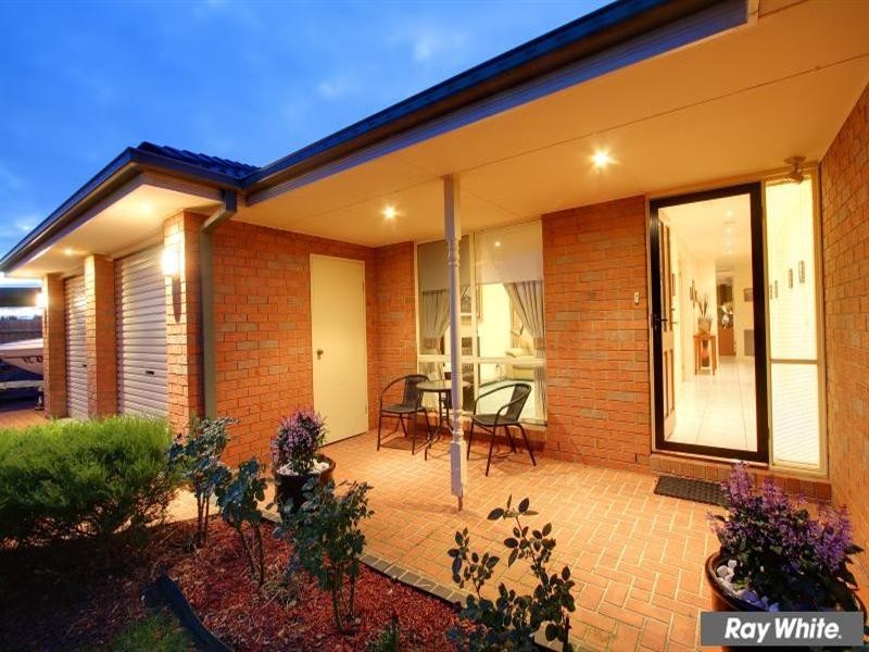 2 Beethoven Court, Mount Martha VIC 3934