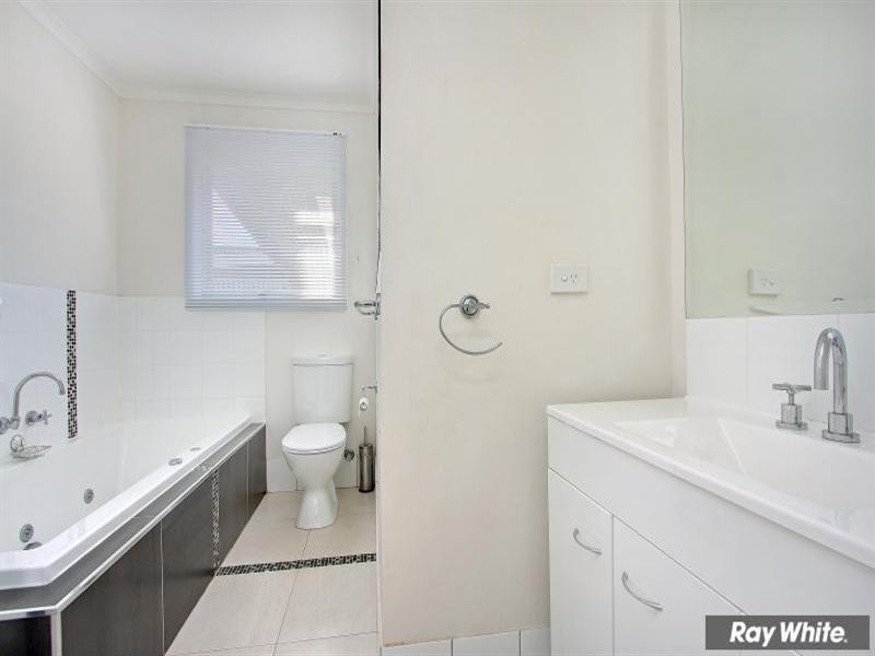 14 Melinga Crescent, Mornington VIC 3931