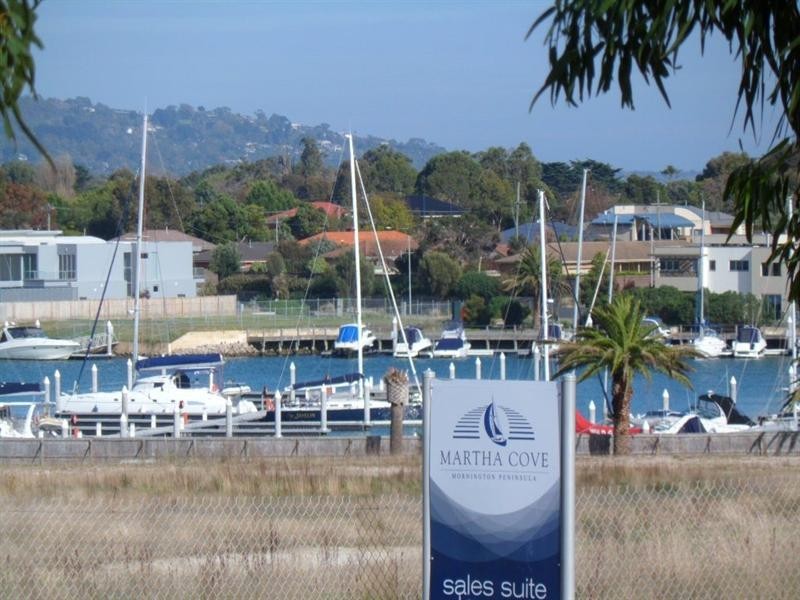 2 The Cove, Safety Beach VIC 3936