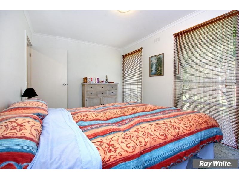 16 Orlanda Court, Mornington VIC 3931