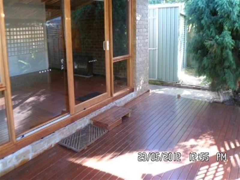 8 Pardalote Court, Mornington VIC 3931